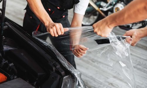 Szkolenie z oklejania samochodu – profesjonalna droga do rozwoju umiejętności